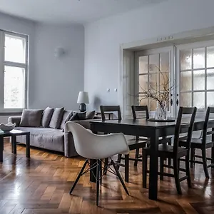 Stylowy Park Wawrzyniaka Apartament